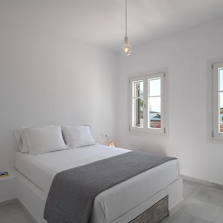 The View 2 * Santa Maria (Paros)